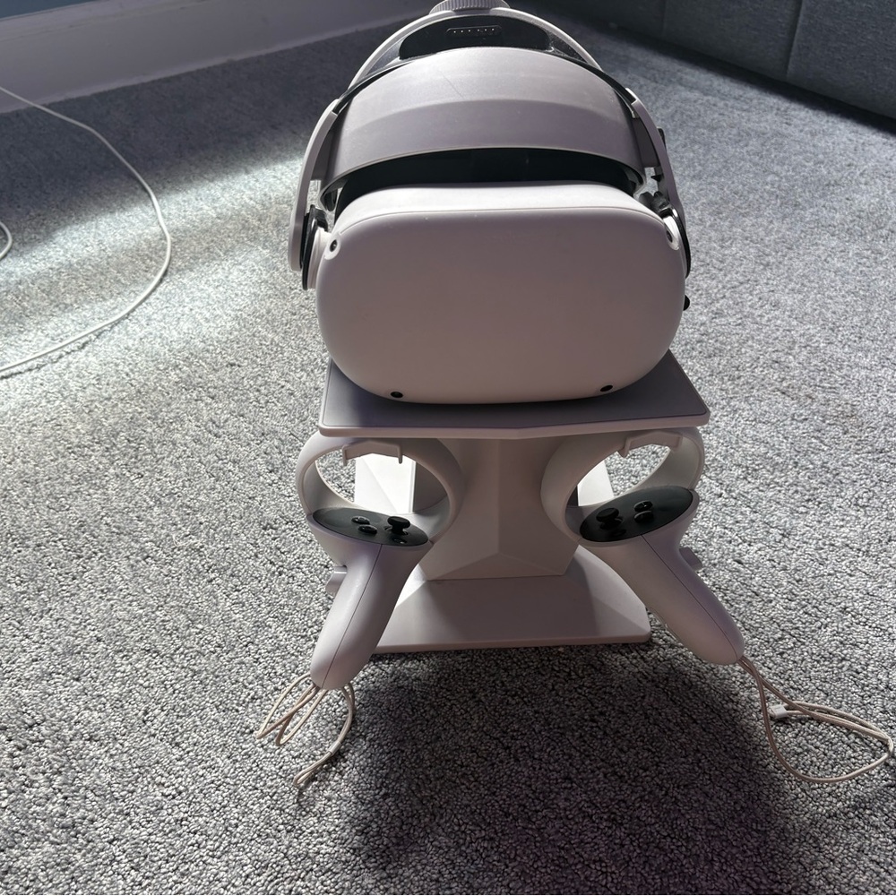Oculus Quest 2 White PC & Console VR Headset
